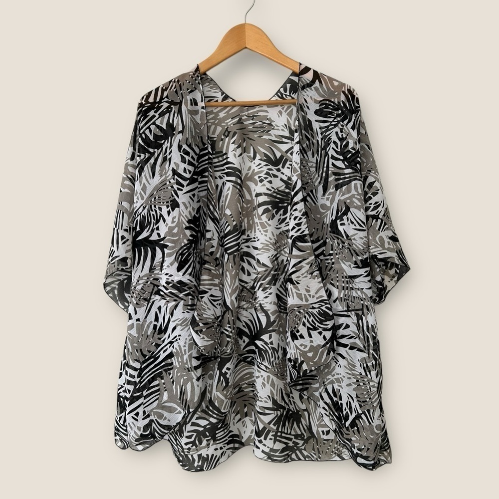 Patterned Tropical Beach Coverup